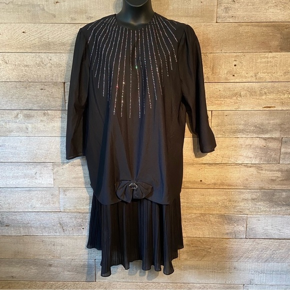 Vintage Dresses & Skirts - Vintage‎ David Bradley women's black dropped waist dress in size 22